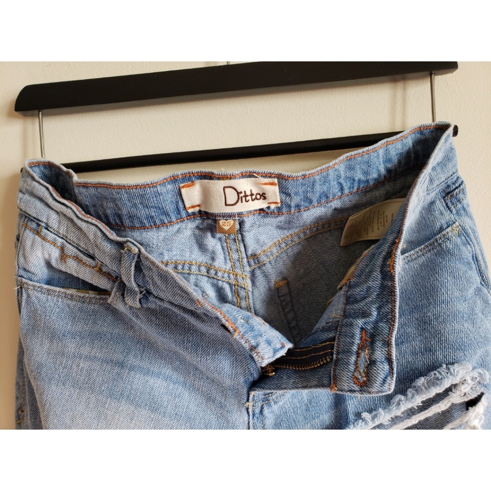Dittos Distressed Skiny Jeans - Picture 2 of 4
